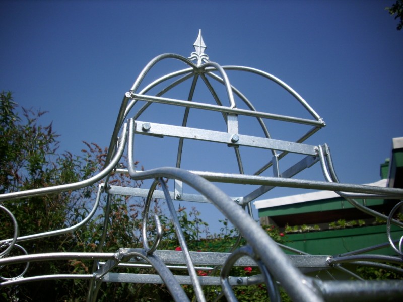 Pavillon "Plaza", Feuerverzinkt